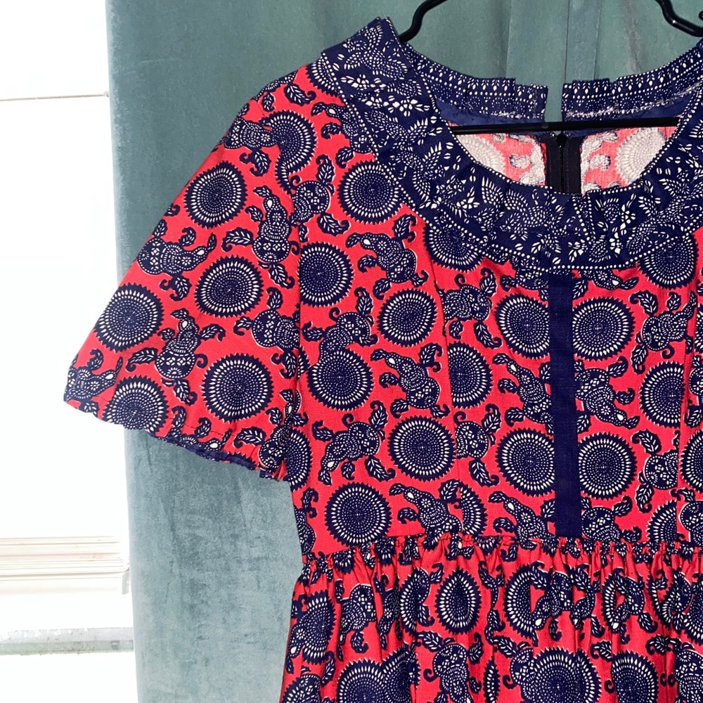 Beautiful no label vintage dress
